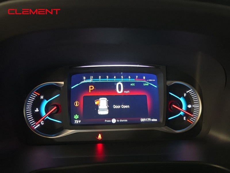 Honda Passport Vehicle Image 14