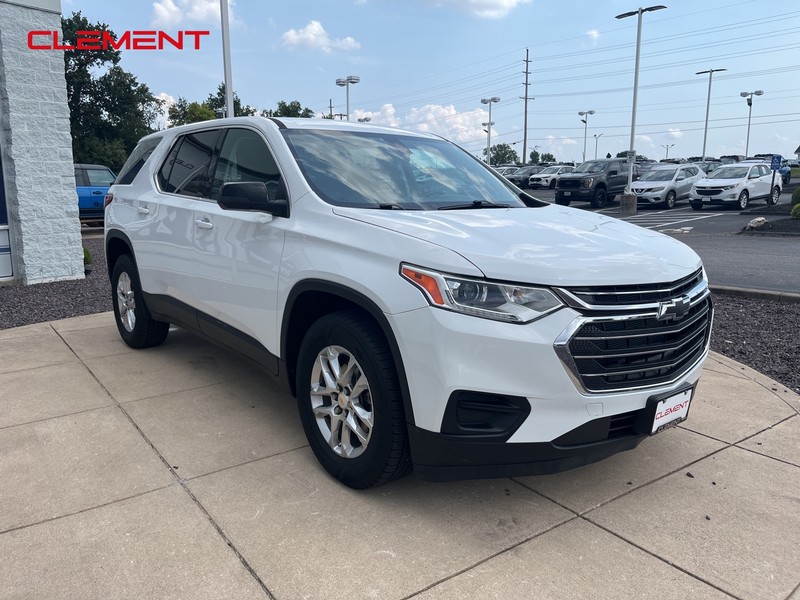 Chevrolet Traverse Vehicle Image 03
