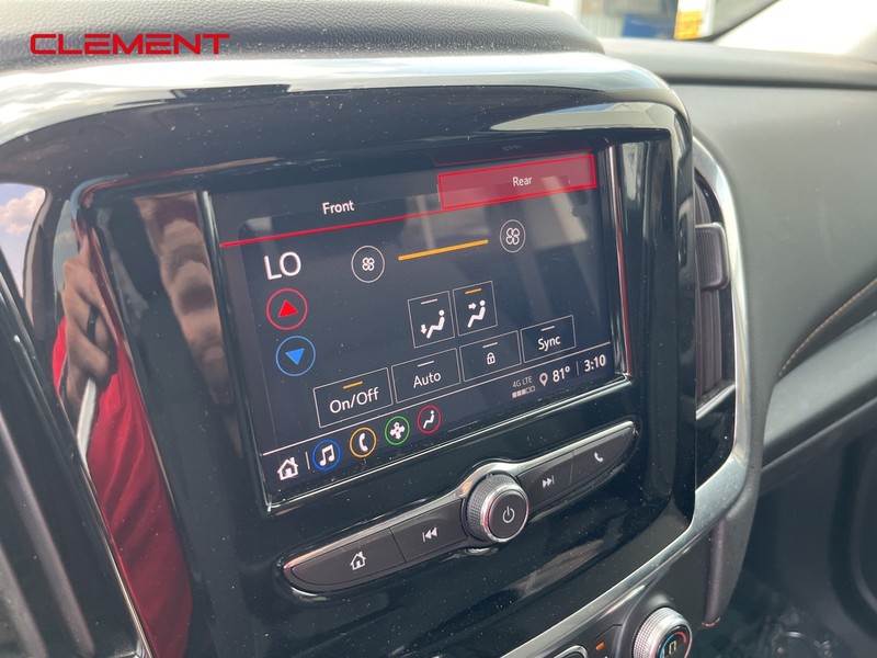 Chevrolet Traverse Vehicle Image 15