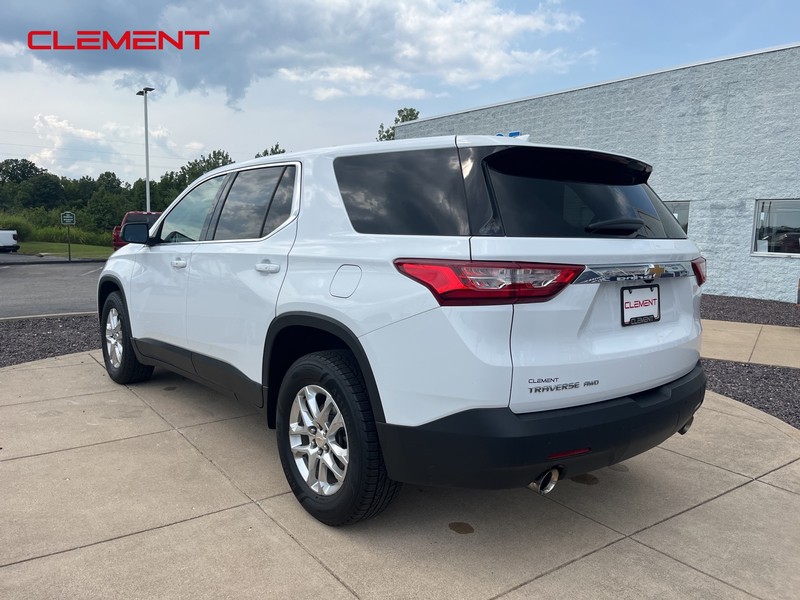 Chevrolet Traverse Vehicle Image 21
