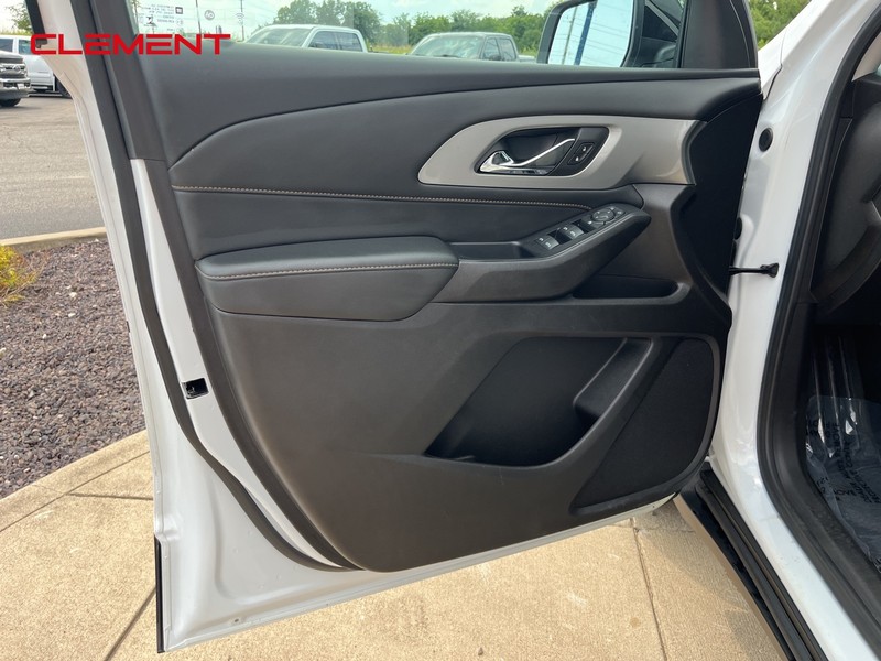 Chevrolet Traverse Vehicle Image 26