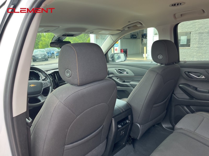 Chevrolet Traverse Vehicle Image 36