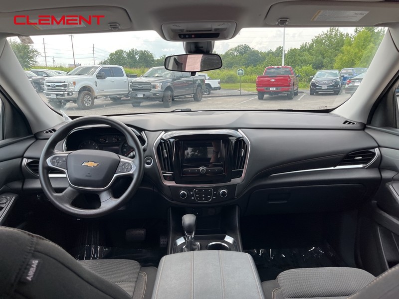 Chevrolet Traverse Vehicle Image 38