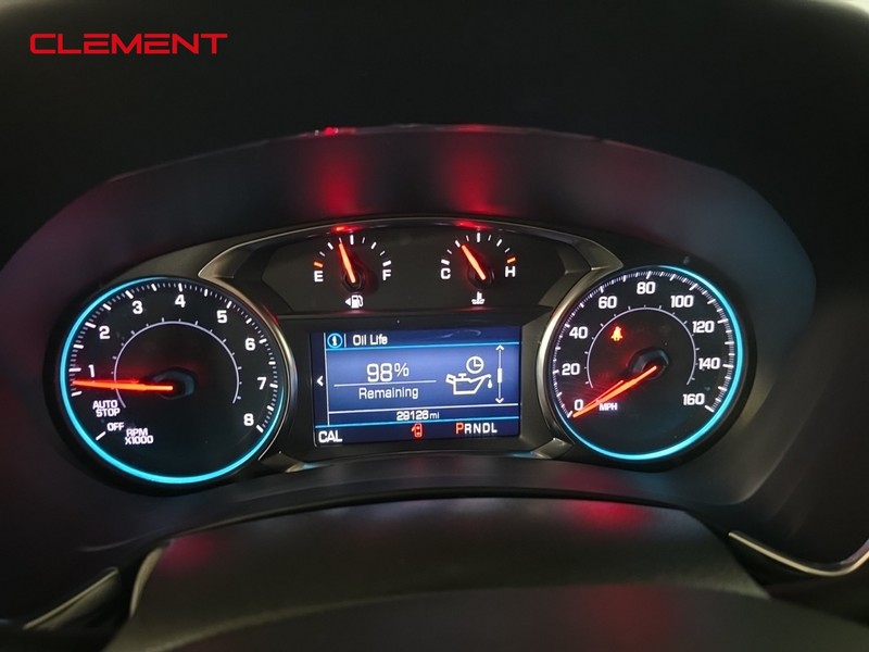 Chevrolet Equinox Vehicle Image 14