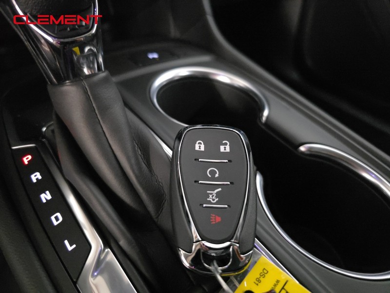 Chevrolet Equinox Vehicle Image 19