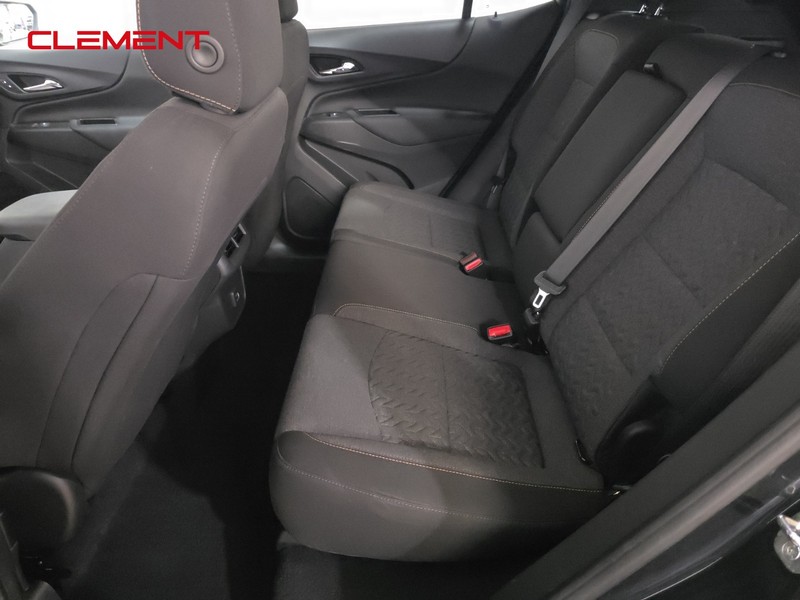 Chevrolet Equinox Vehicle Image 25