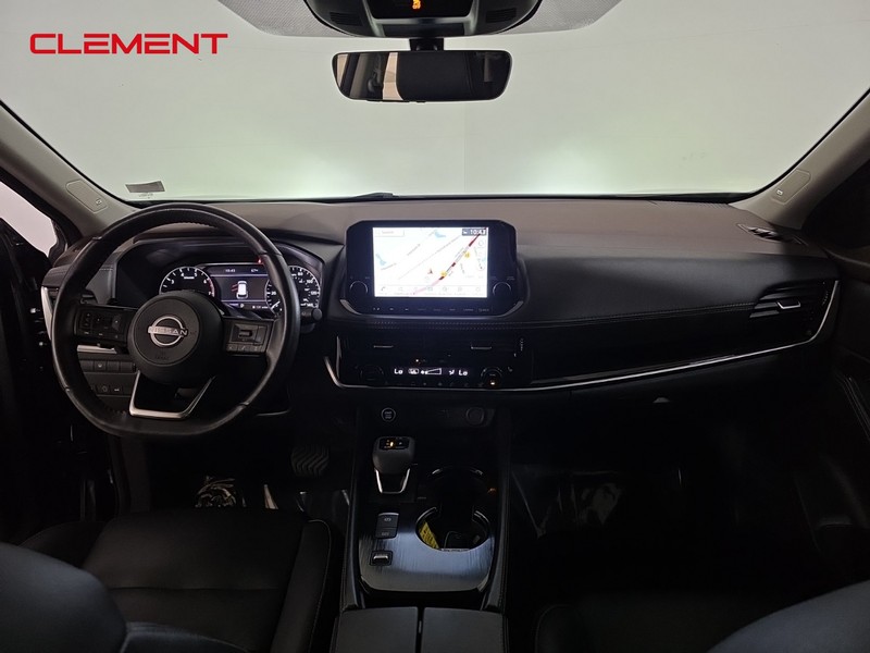 Nissan Rogue Vehicle Image 09