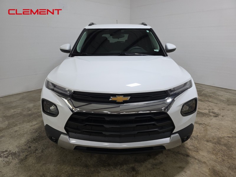Chevrolet Trailblazer Vehicle Image 02
