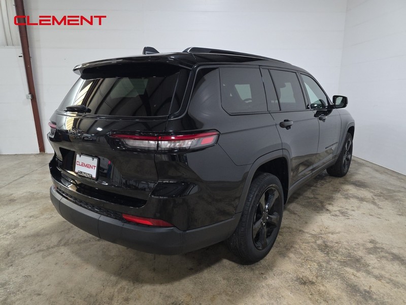 Jeep Grand Cherokee L Vehicle Image 06