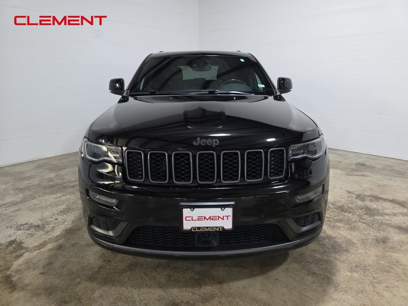Jeep Grand Cherokee Vehicle Image 02