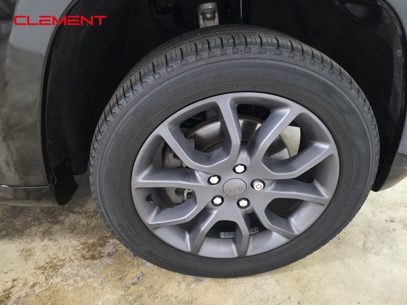 Jeep Grand Cherokee Vehicle Image 31
