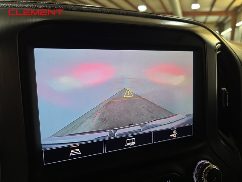 GMC Sierra 1500 Vehicle Image 14