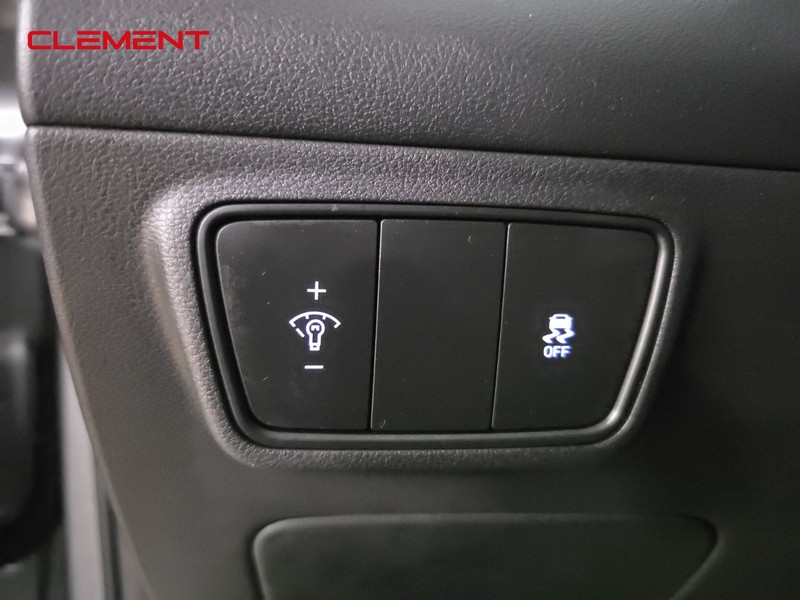 Hyundai Tucson Vehicle Image 11