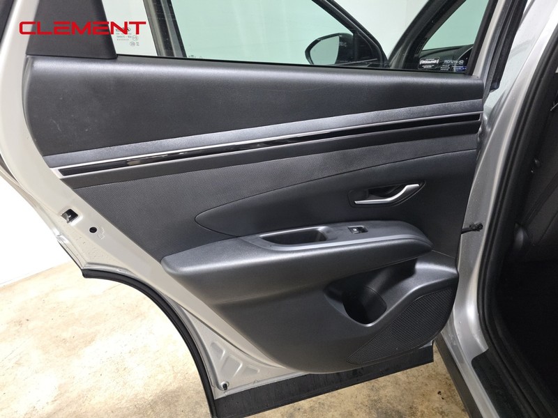 Hyundai Tucson Vehicle Image 27