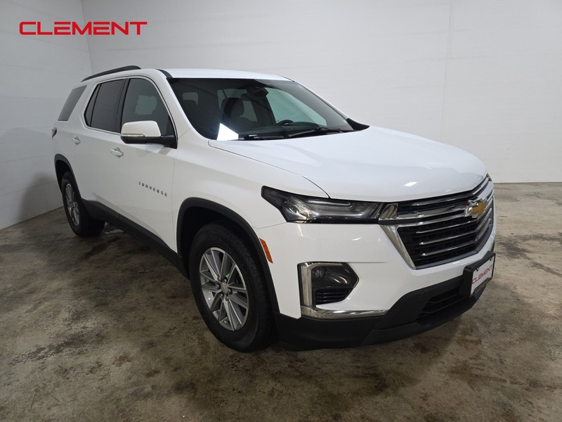 Chevrolet Traverse Vehicle Image 02