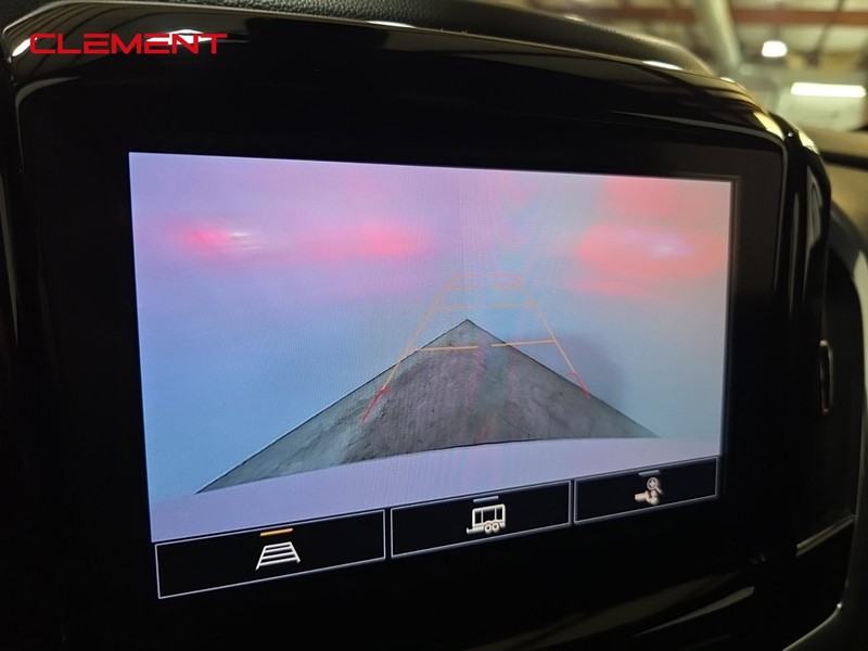 Chevrolet Traverse Vehicle Image 18