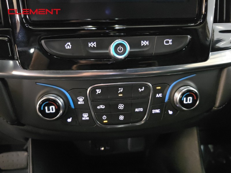 Chevrolet Traverse Vehicle Image 19