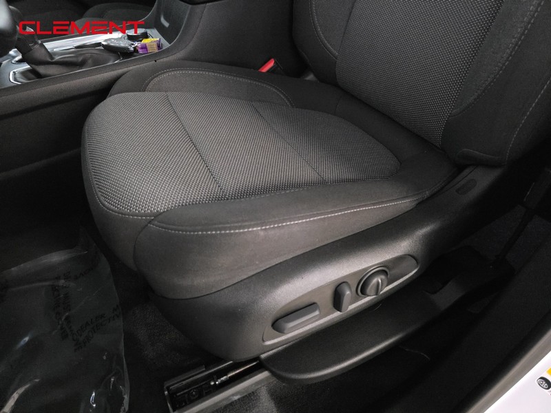 Chevrolet Traverse Vehicle Image 24