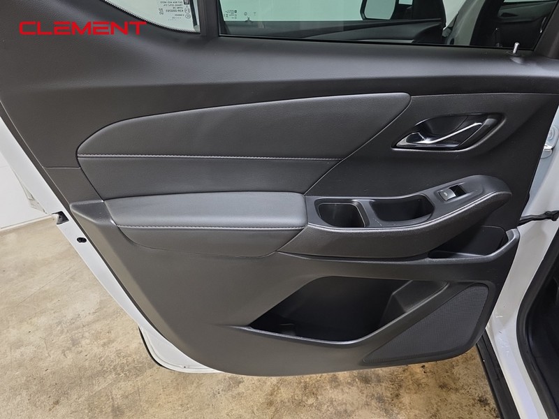 Chevrolet Traverse Vehicle Image 26