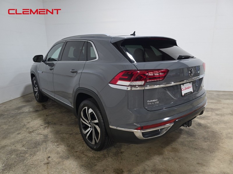 Volkswagen Atlas Cross Sport Vehicle Image 08