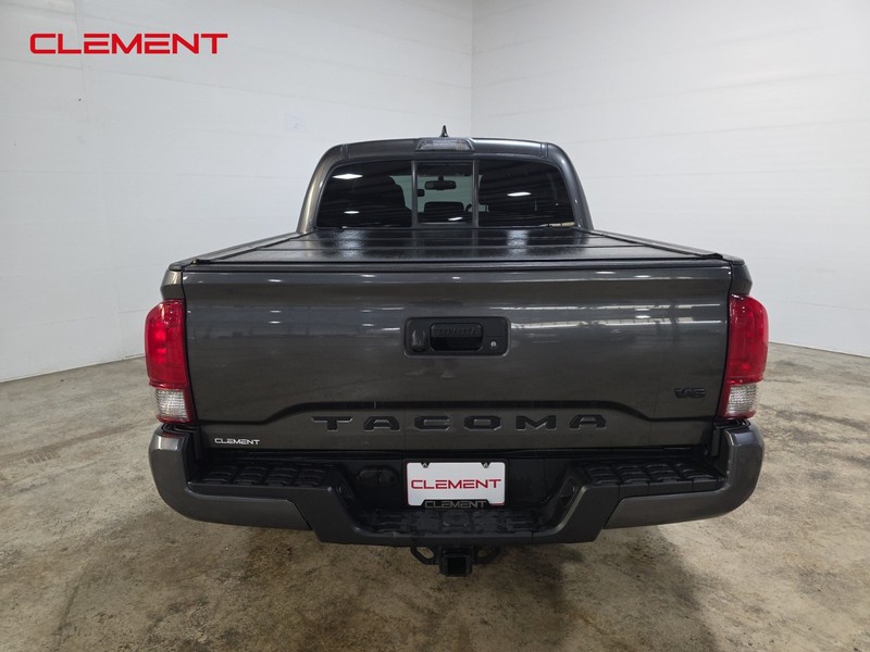 Toyota Tacoma Vehicle Image 07