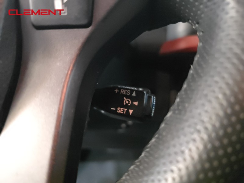 Toyota Tacoma Vehicle Image 15