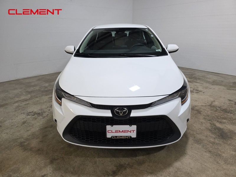 Toyota Corolla Vehicle Image 02