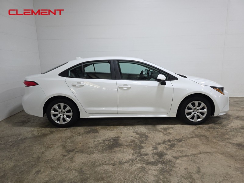 Toyota Corolla Vehicle Image 04