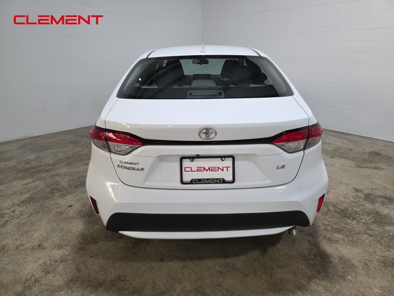 Toyota Corolla Vehicle Image 07