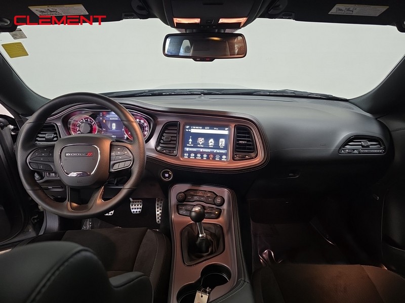 Dodge Challenger Vehicle Image 10