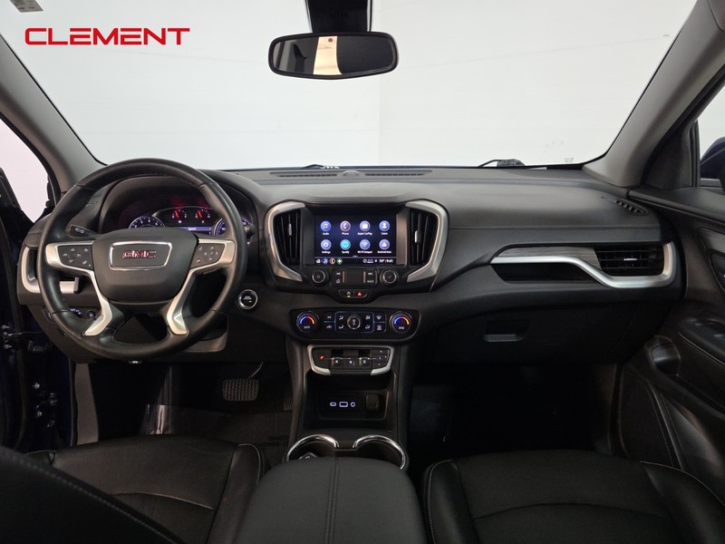 GMC Terrain Vehicle Image 09