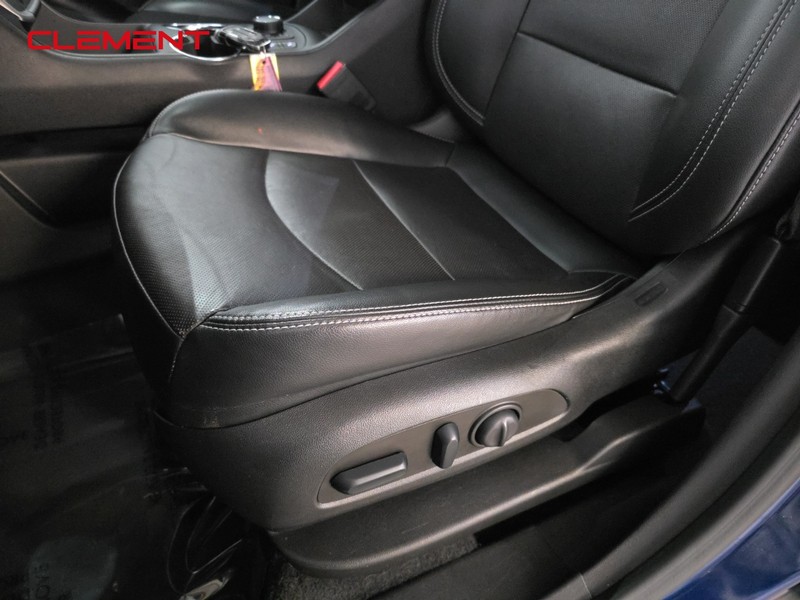 GMC Terrain Vehicle Image 23