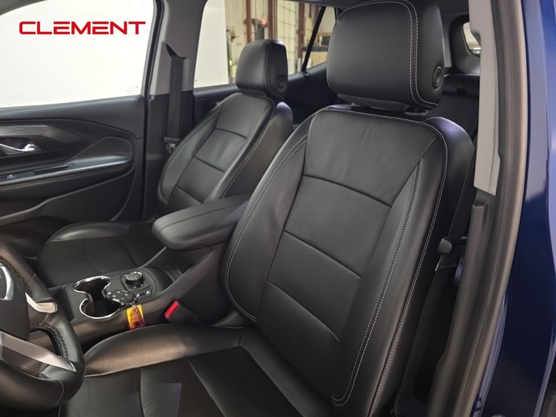 GMC Terrain Vehicle Image 24