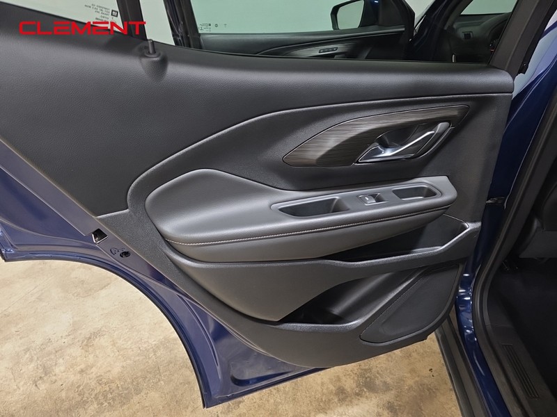 GMC Terrain Vehicle Image 25