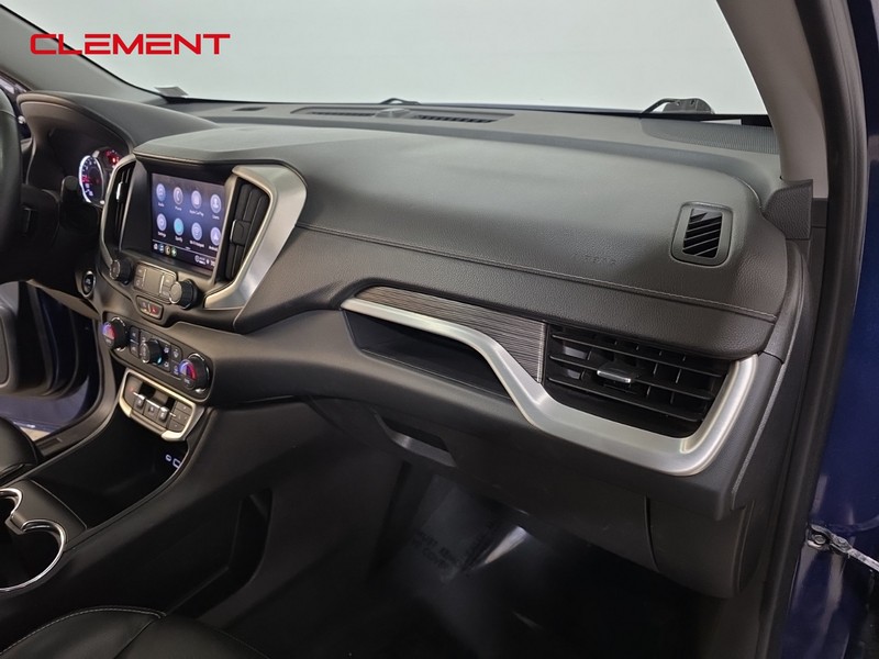 GMC Terrain Vehicle Image 30