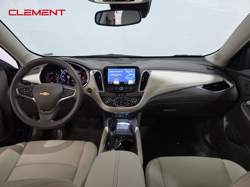 Chevrolet Malibu Vehicle Image 10