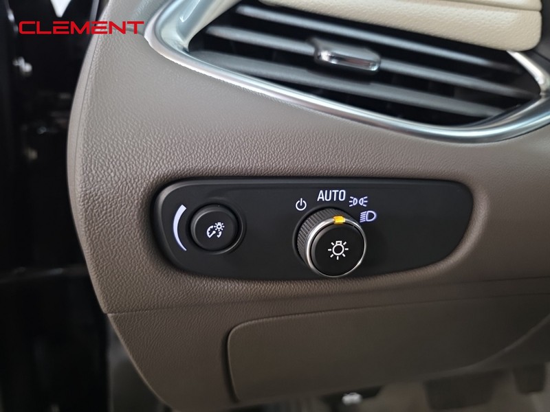 Chevrolet Malibu Vehicle Image 11