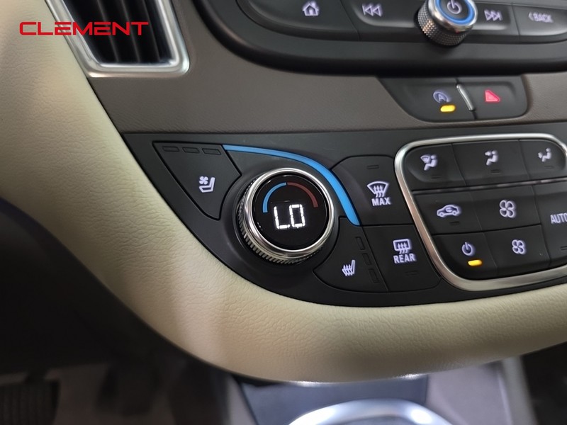 Chevrolet Malibu Vehicle Image 21