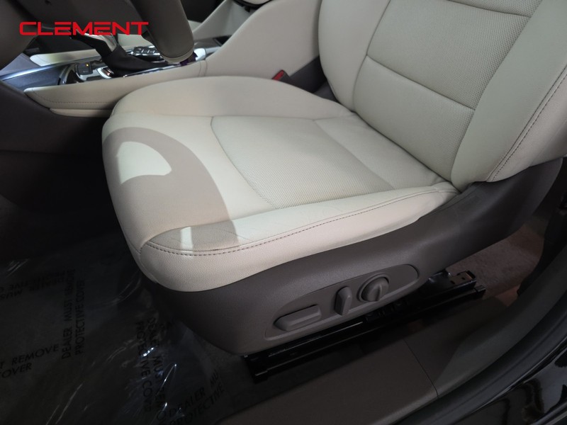 Chevrolet Malibu Vehicle Image 26