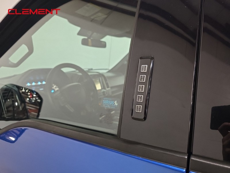 Ford F-150 Vehicle Image 10