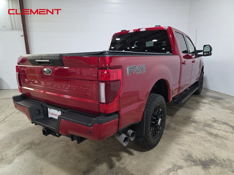 Ford Super Duty F-250 SRW Vehicle Image 06