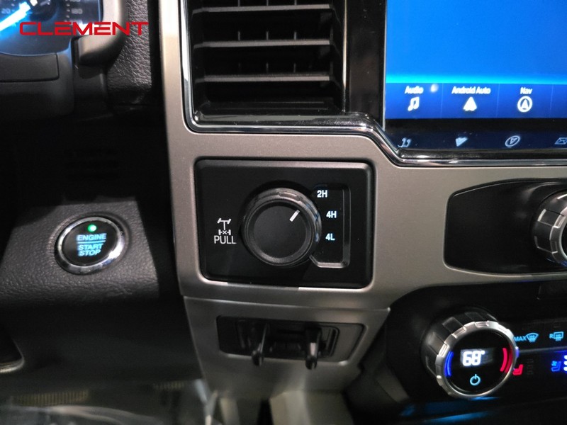 Ford Super Duty F-250 SRW Vehicle Image 22