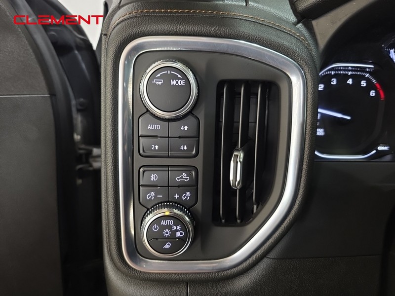 GMC Sierra 1500 Vehicle Image 13