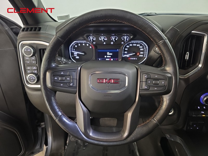 GMC Sierra 1500 Vehicle Image 14