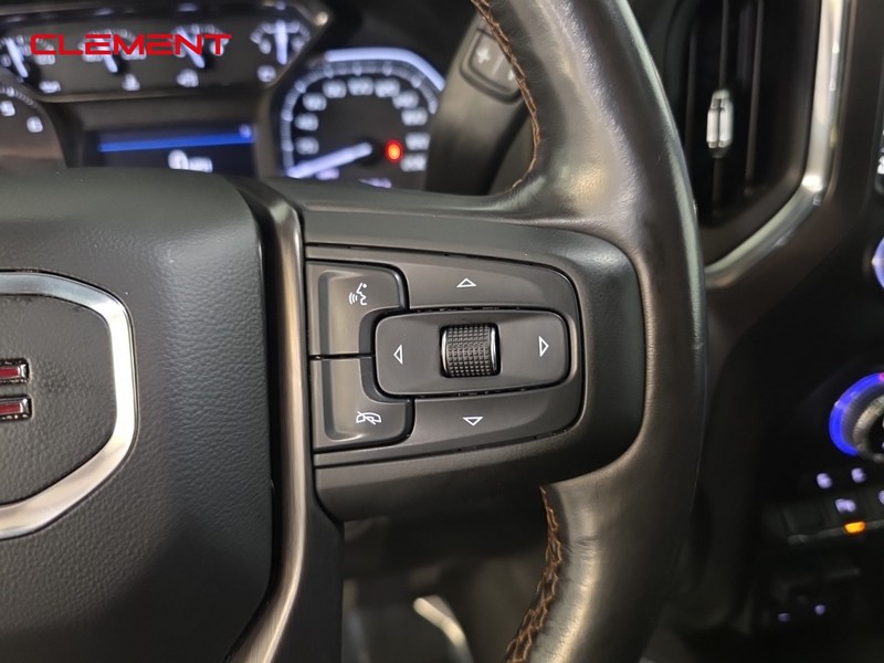 GMC Sierra 1500 Vehicle Image 16