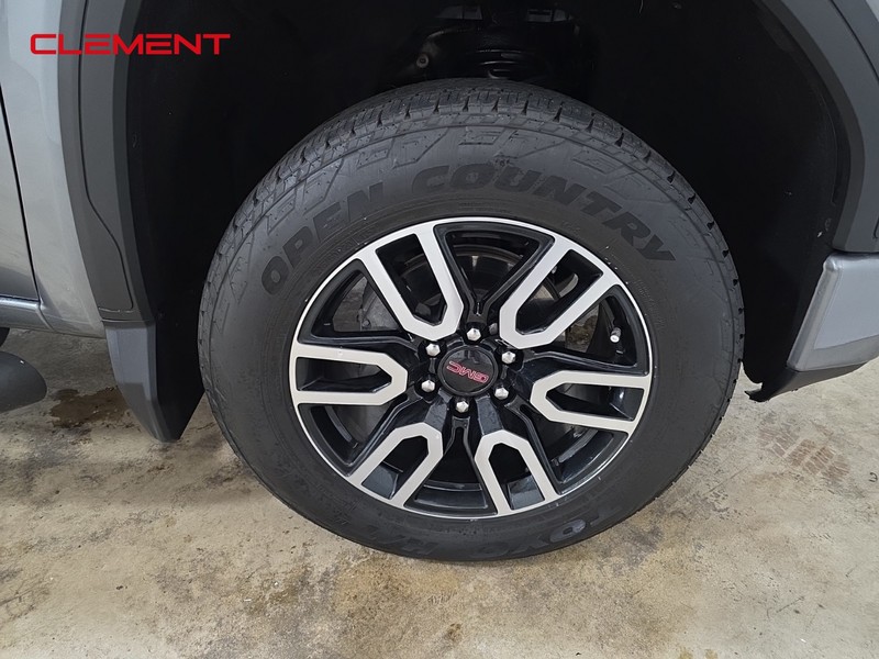GMC Sierra 1500 Vehicle Image 36