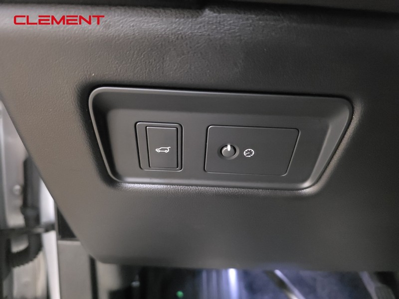 Land Rover Range Rover Vehicle Image 10