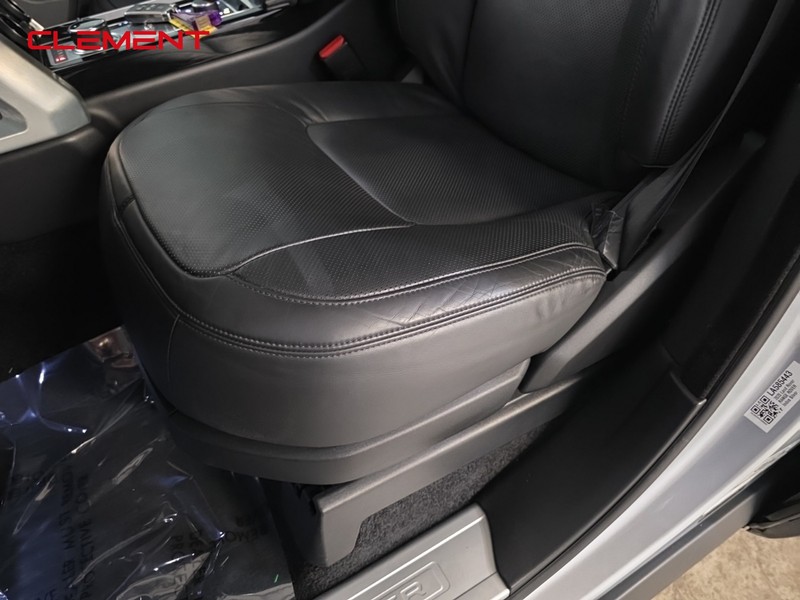 Land Rover Range Rover Vehicle Image 27