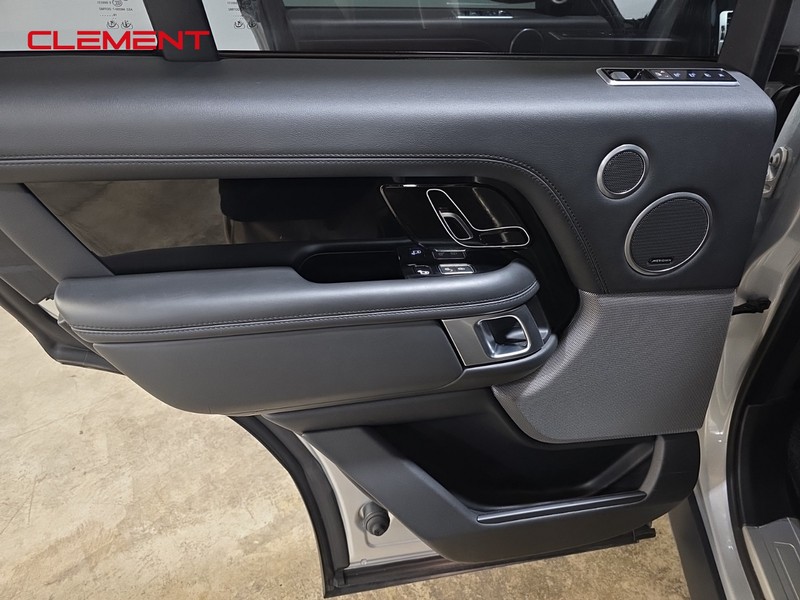 Land Rover Range Rover Vehicle Image 29