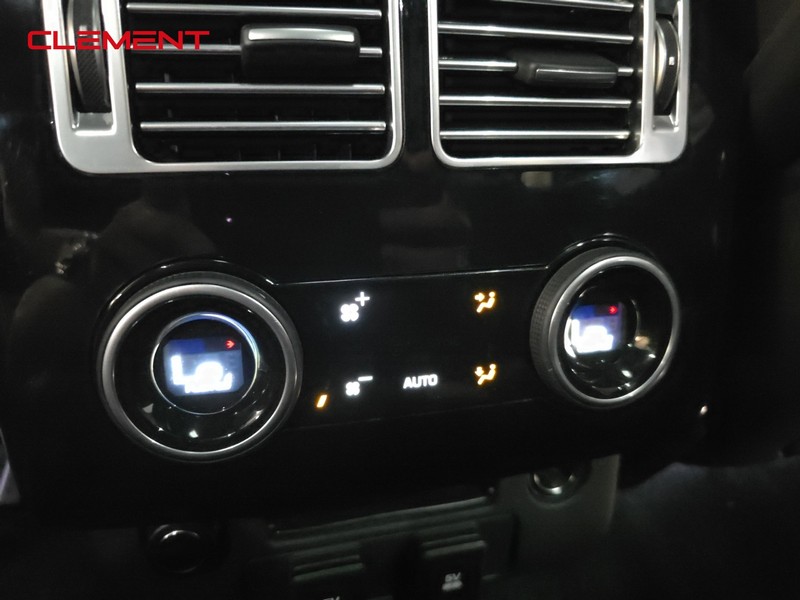 Land Rover Range Rover Vehicle Image 31
